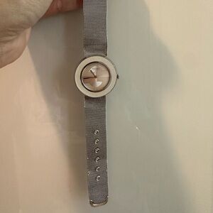 Gucci watch 100% authentic